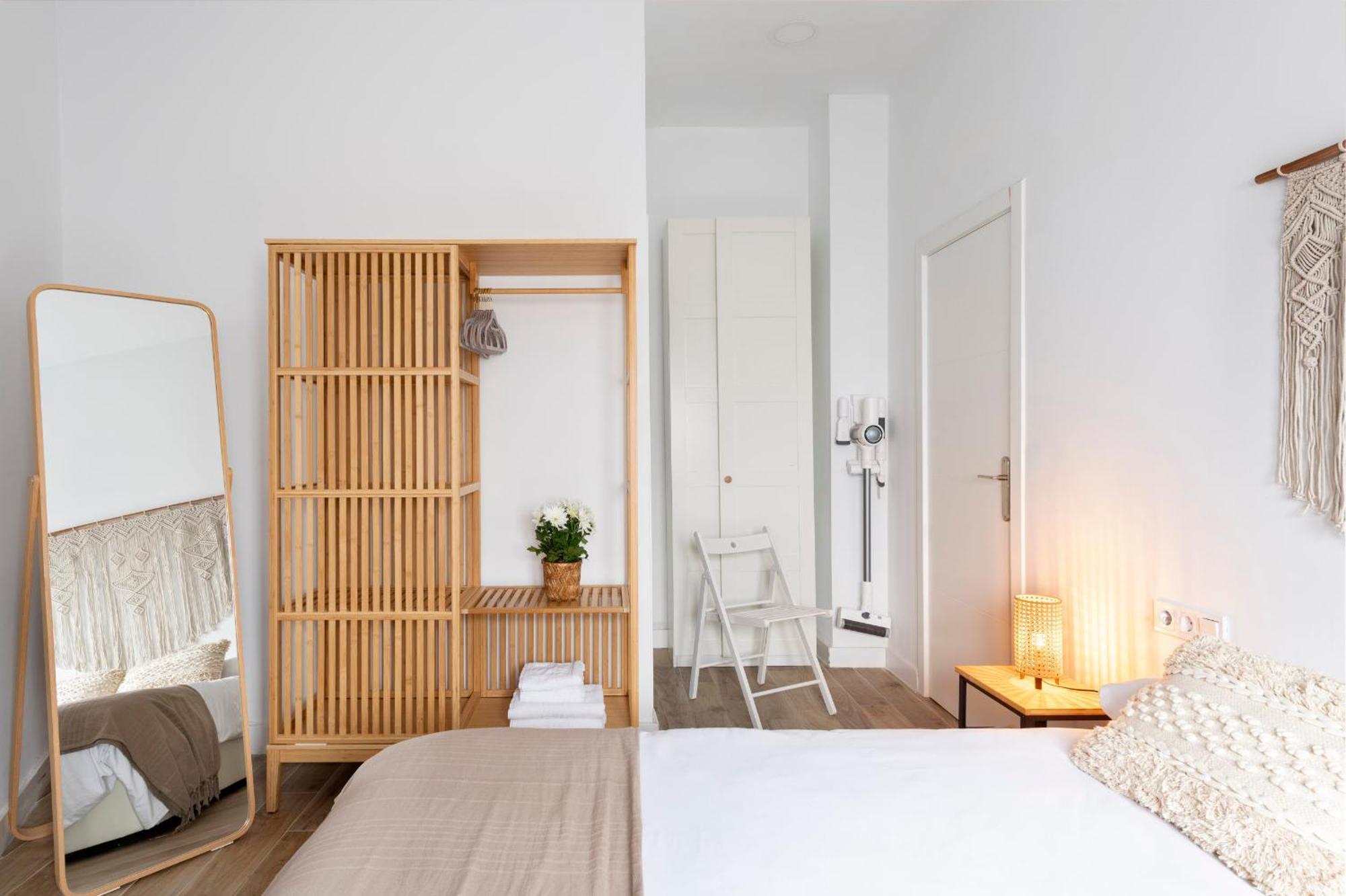Calma Muralla House-Two Bedrooms & Two Bathrooms Siviglia Esterno foto